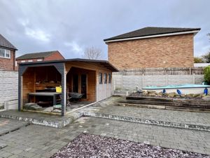 Photo 20- click for photo gallery